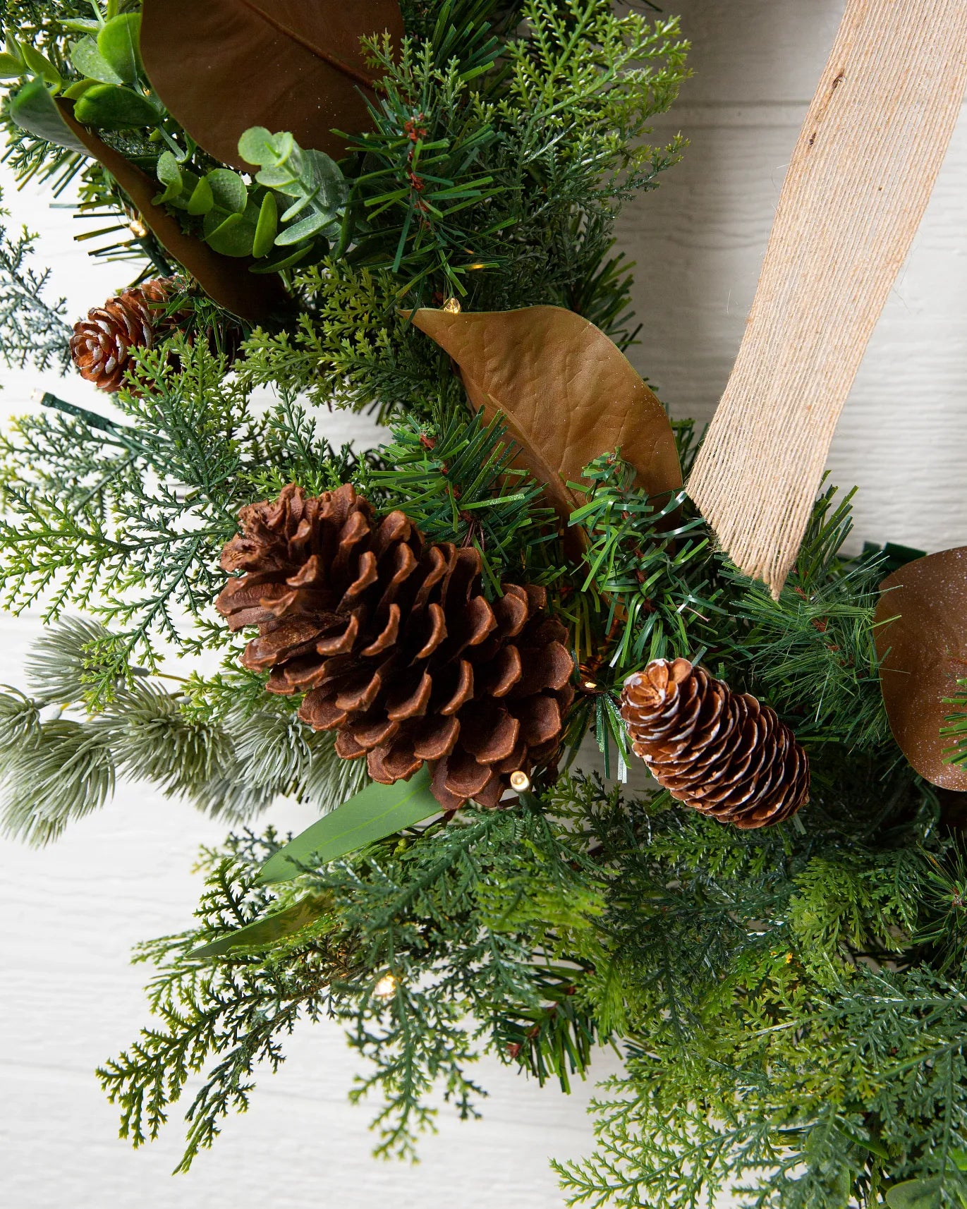 Outdoor Cedar Lodge Wreath