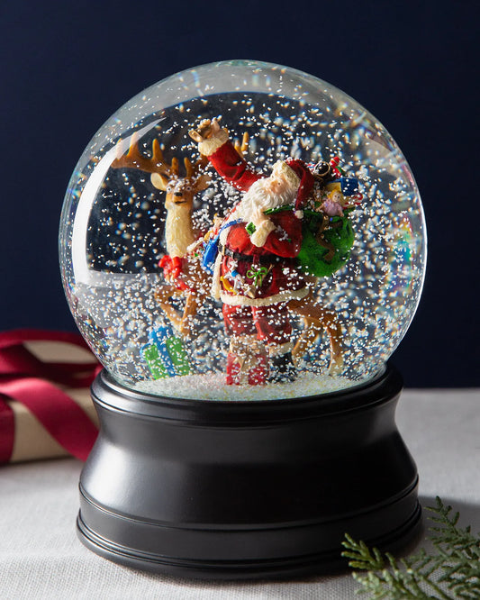 Christmas Moments Musical Snow Globes