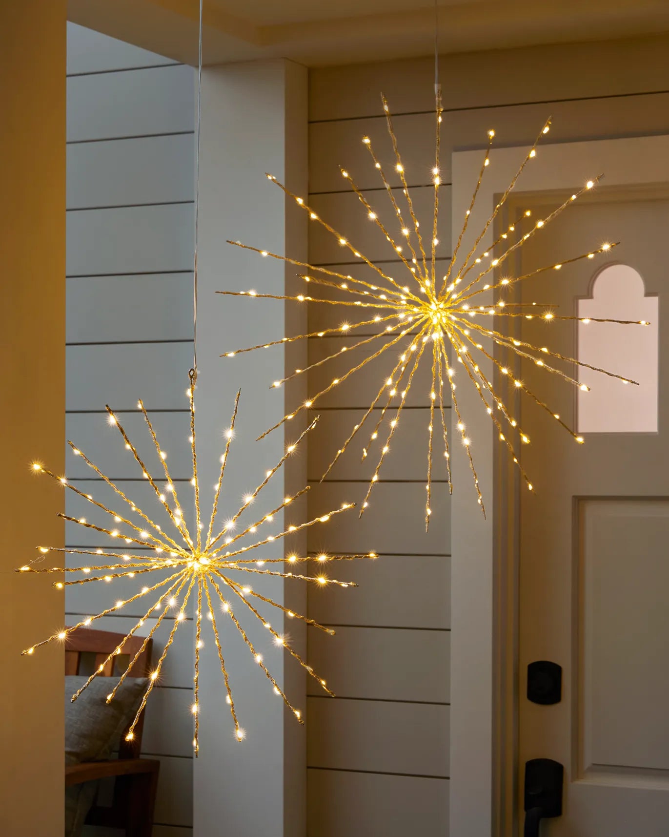 Outdoor Starburst Lights Champagne