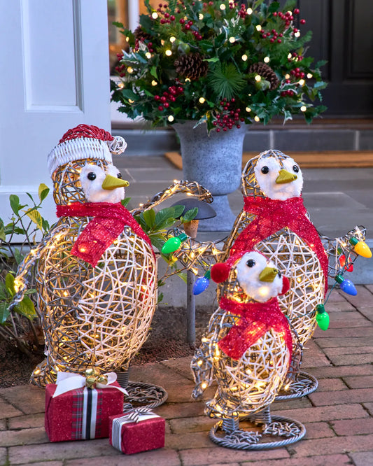 Outdoor Lit All-Weather Wicker Festive Penguin Family