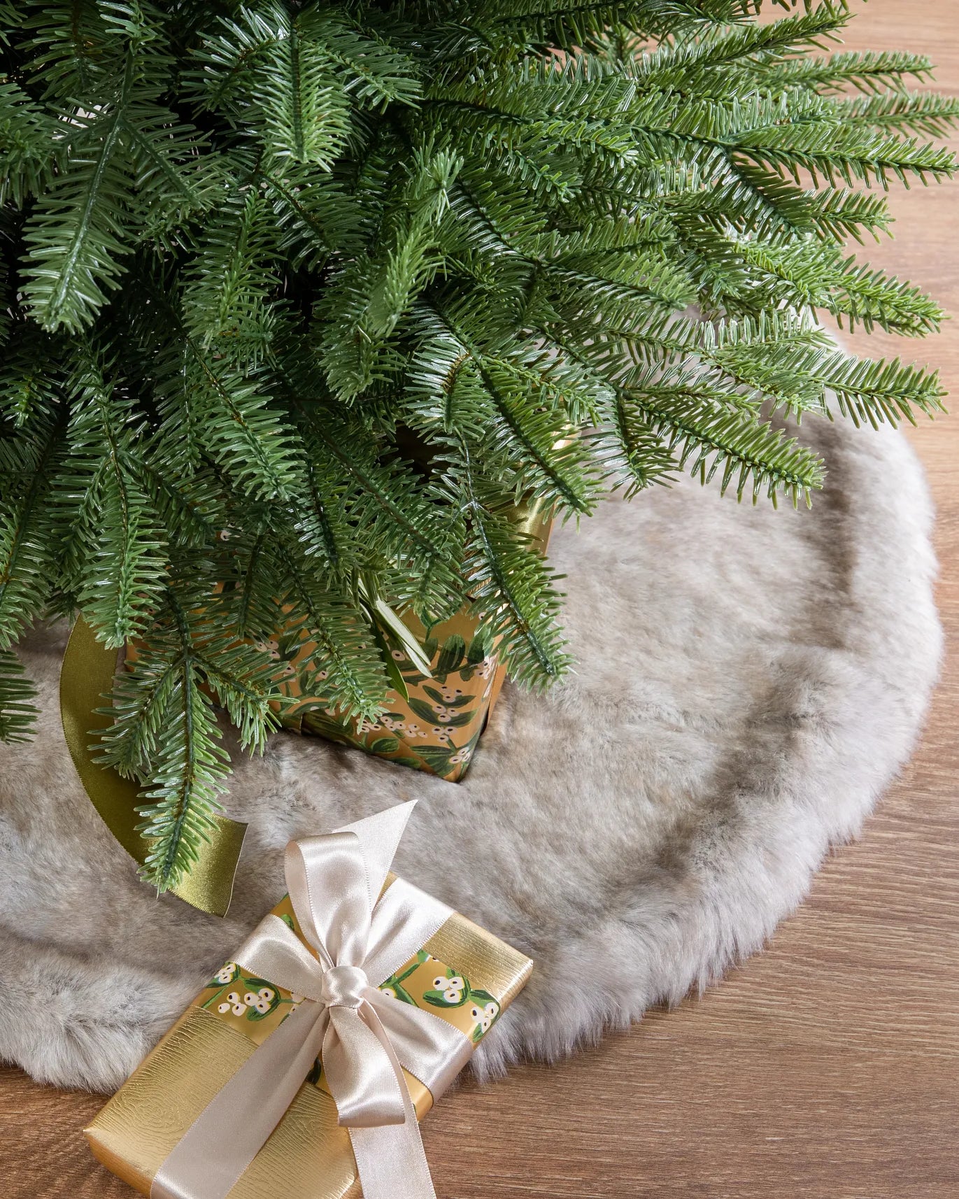 Fur Tree Skirts